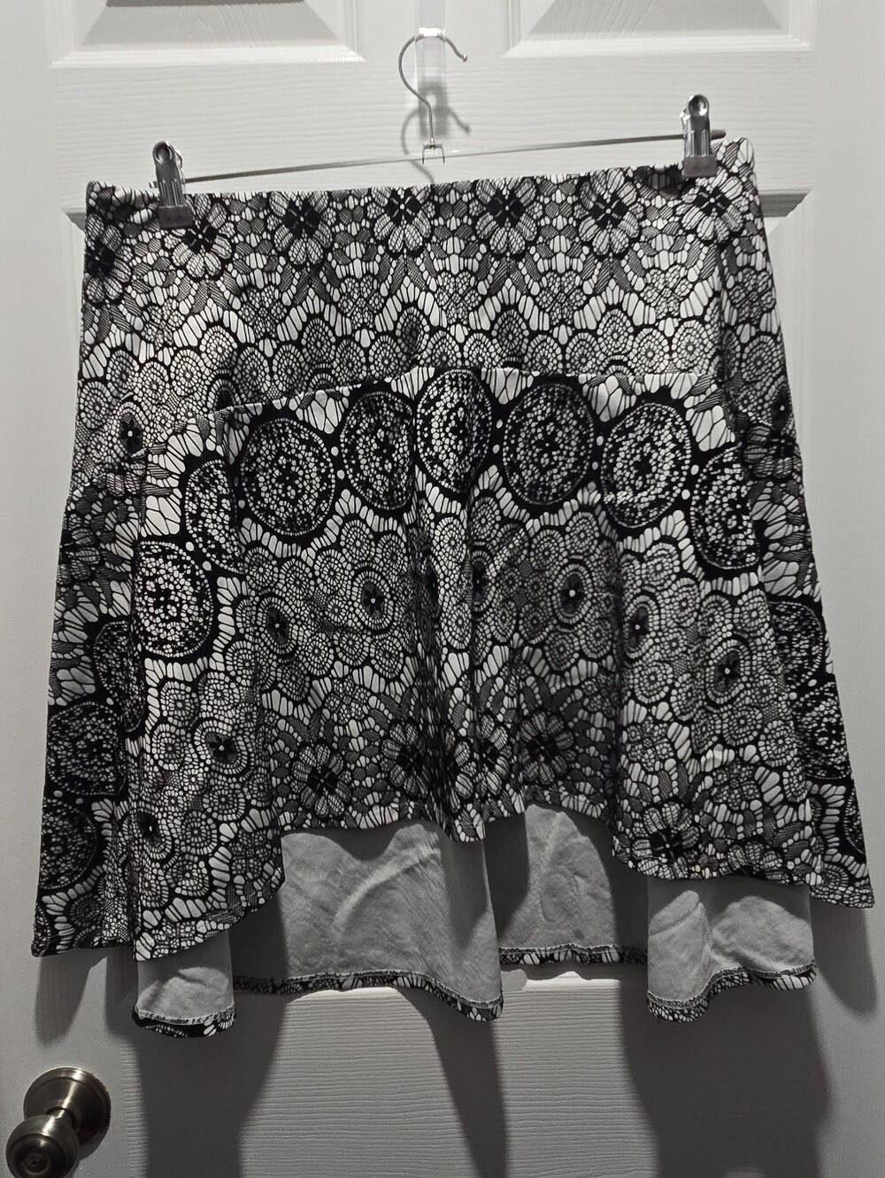 Torrid Black and White Lace-Print High-Low Skater Skirt
